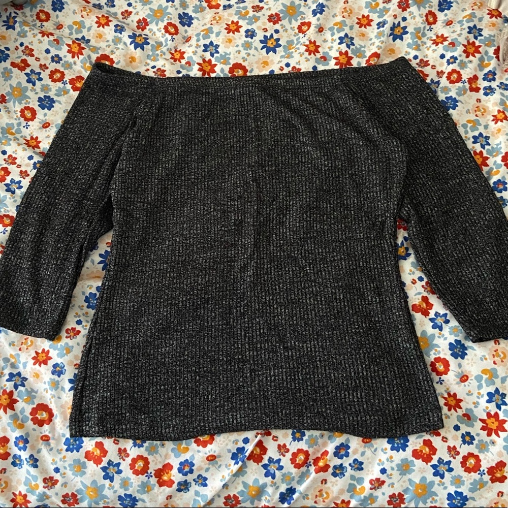 POPULAR 21 GRAY OFF THE SHOULDER TOP